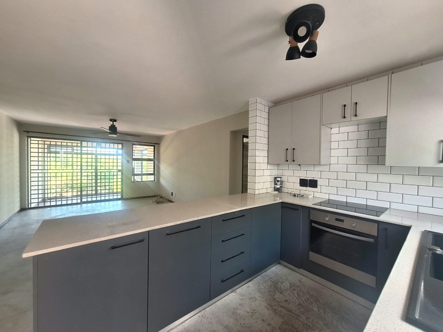 2 Bedroom Property for Sale in Kosmos North West